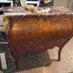 136 4265 CHEST OF DRAWERS